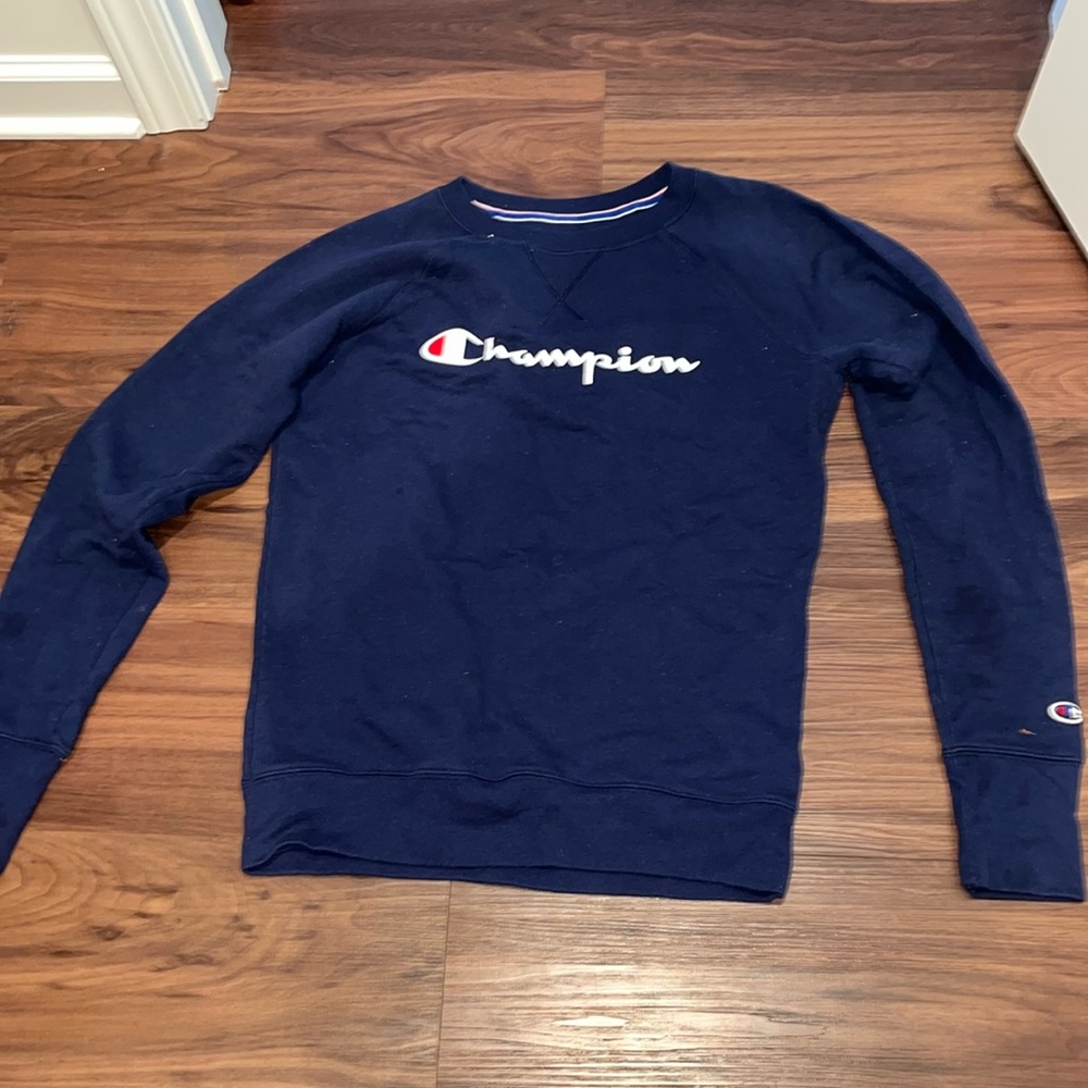 champion navy blue crewneck